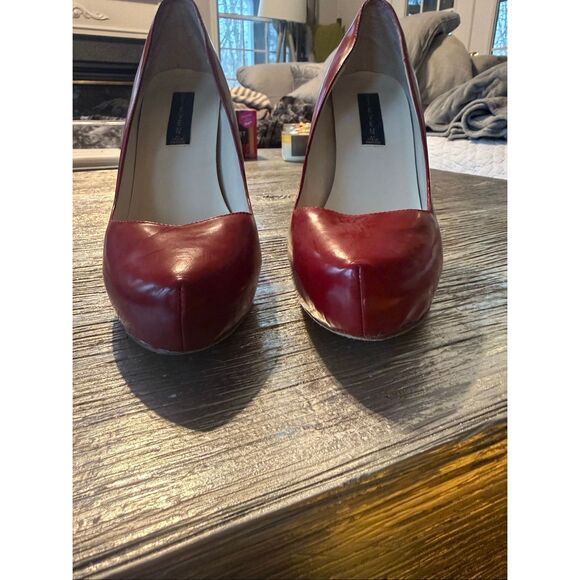 Steven by Steve Madden Pure Red Leather Platform Heel Pumps sz 10 EUC - Picture 4 of 7